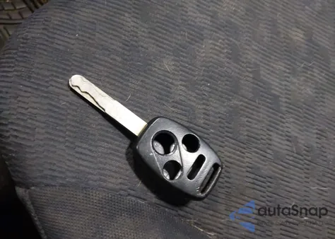 2006 Honda Cr-V Lx z USA, uszkodzony, nr VIN JHLRD785X6C053853